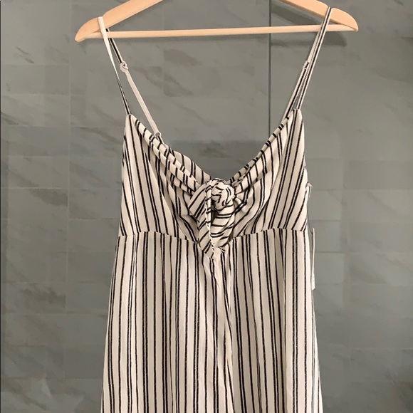 NWT Billabong Sweetheart Tie Romper - Picture 3 of 9
